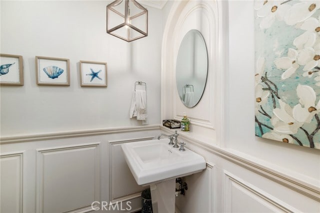 Building Photo - 26 Tasman Sea