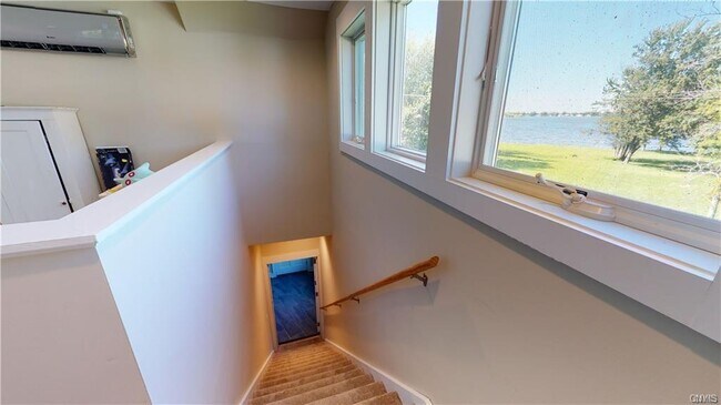 Building Photo - 8861 Shellman Dr