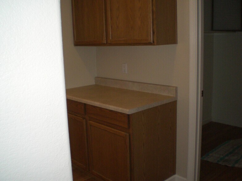 Building Photo - 3930 E Barbarita Ave