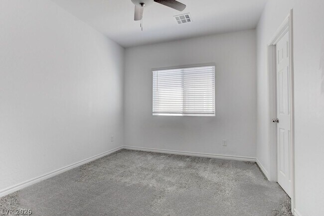 Building Photo - 7106 Calvert Cliffs St