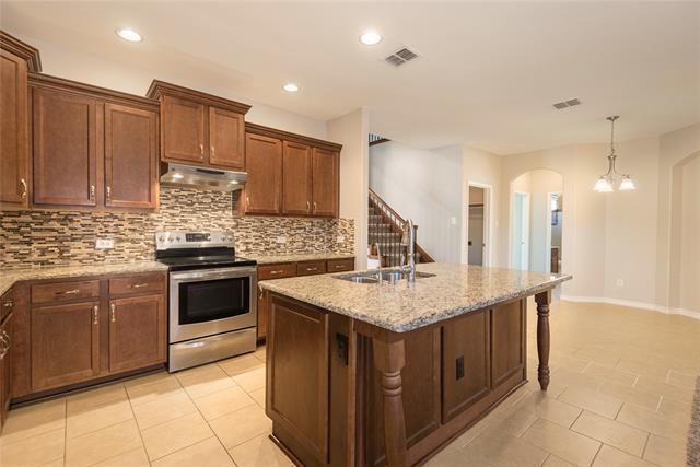 Building Photo - 11205 Amistad Dr