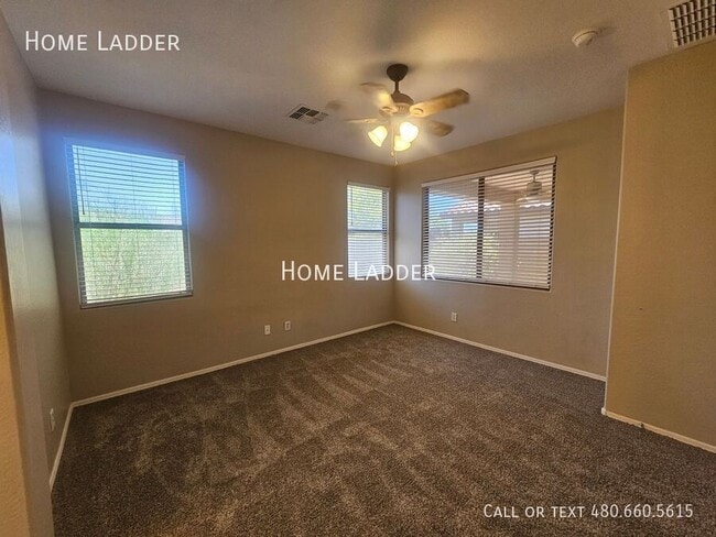 Building Photo - 39746 N Cross Timbers Way