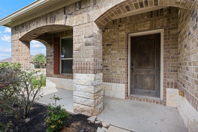 Building Photo - 2018 Wembley Way