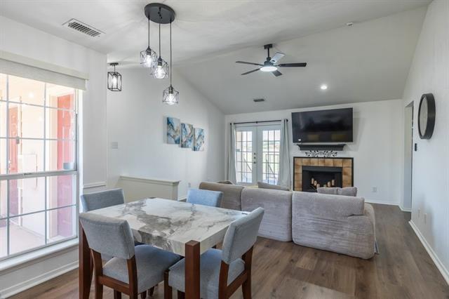 Building Photo - 1402 Westheimer Rd