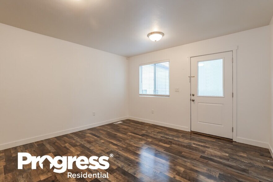 Building Photo - 7907 S Gaea Ct