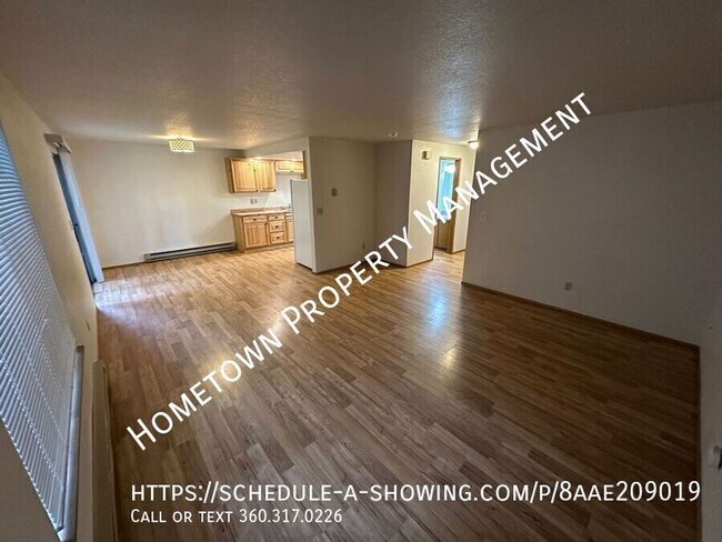 Building Photo - 1606 Sulky Dr SE