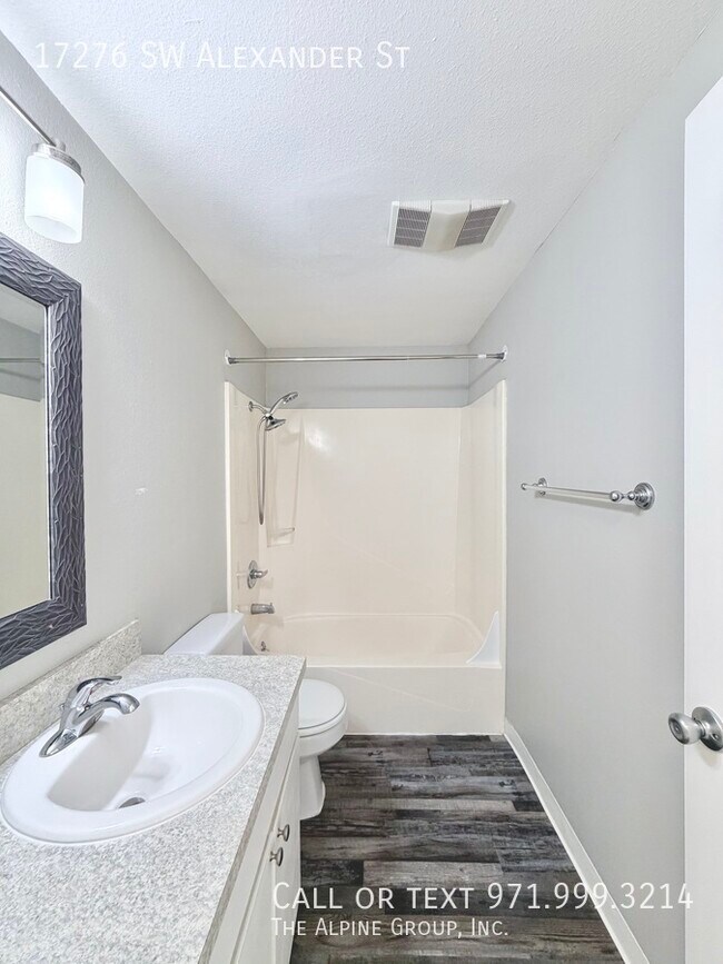 Building Photo - 17276 SW Alexander St