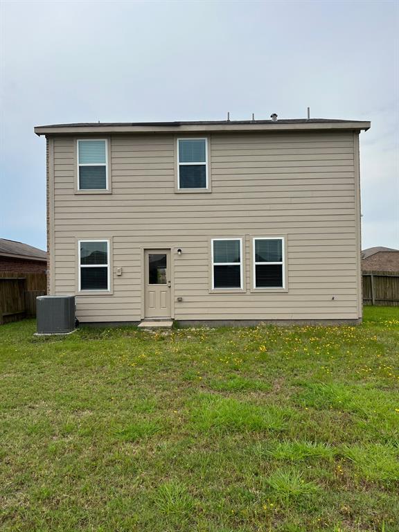 Building Photo - 12214 Regatta Ln