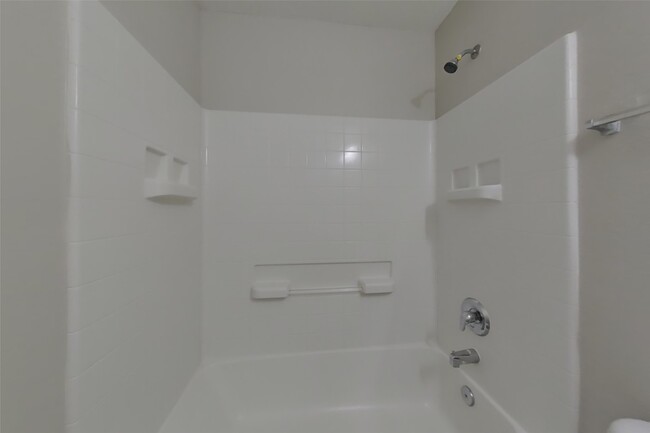 Building Photo - 2744 Woodspring Forest Dr