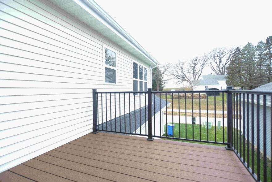 Building Photo - 4829 Suelo Rd