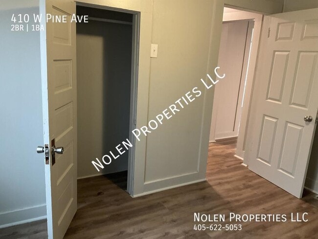 Building Photo - 410 W Pine Ave