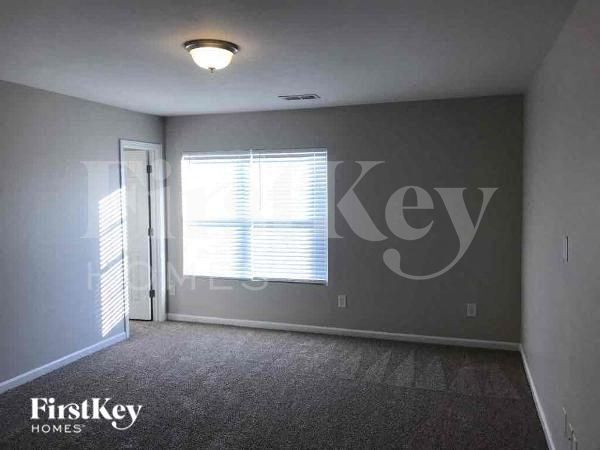 Building Photo - 6712 Blackwood Ln