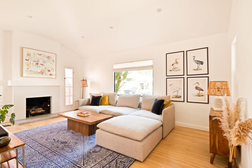 Building Photo - 1615 S Crescent Heights Blvd