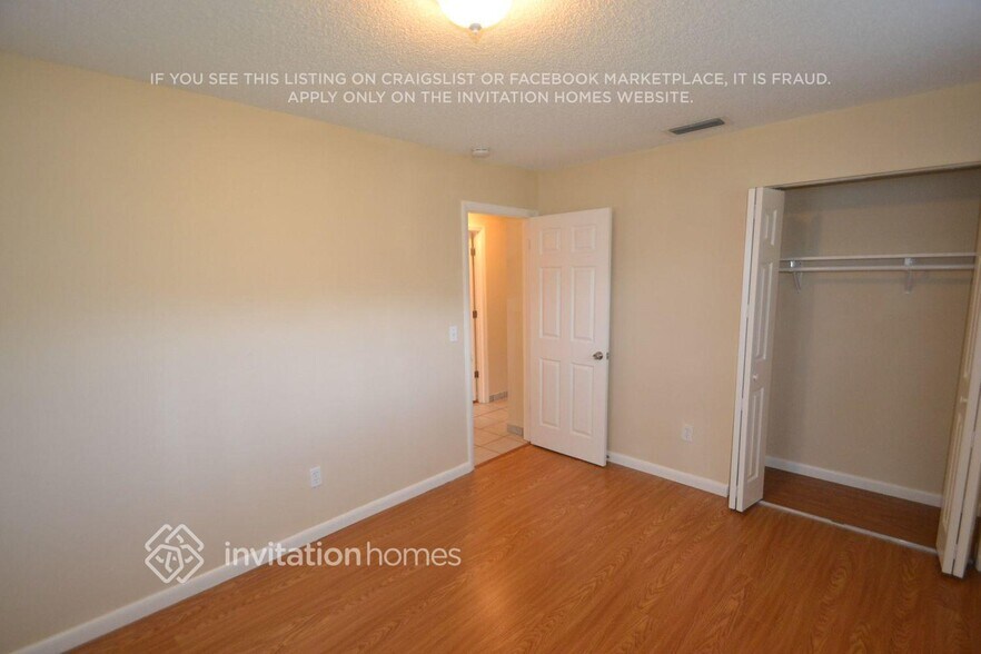 Building Photo - 5131 SW 101st Terrace
