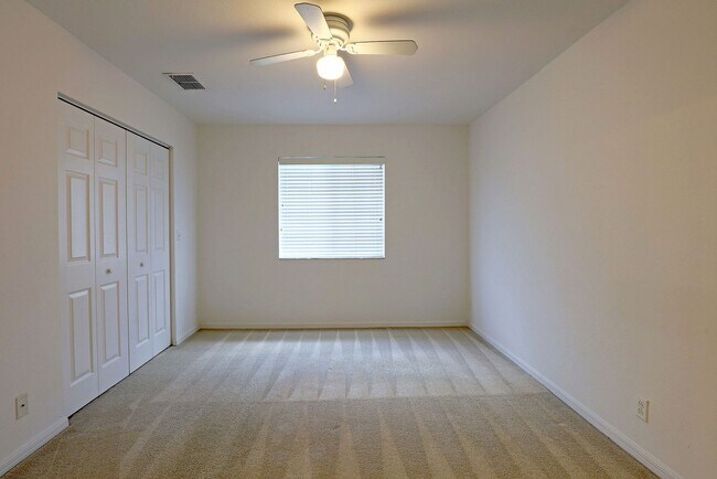 Building Photo - Cypress Landing  10066