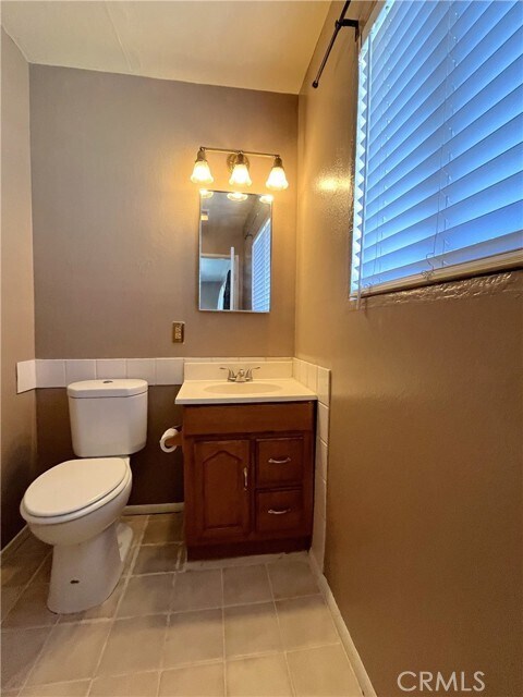 Building Photo - 1602 James Ct