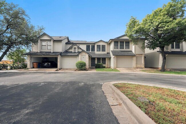 Building Photo - 12212 Brigadoon Ln