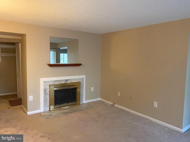 Building Photo - 11723 Karbon Hill Ct