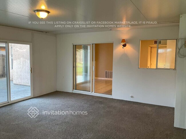 Building Photo - 31089 Tecumseh Ct