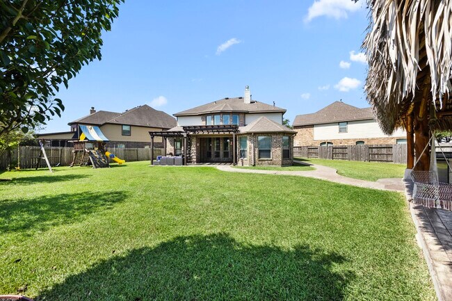 Building Photo - 14918 Diane Manor Ln