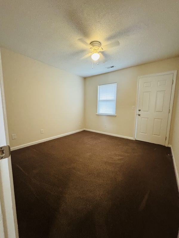 Building Photo - 3027 Adams Blvd