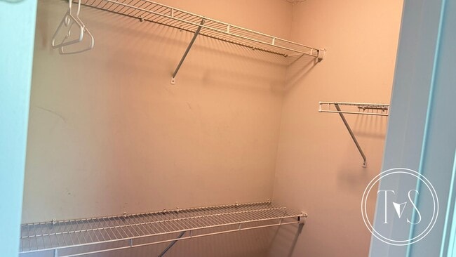 Building Photo - SPRING MOVE-IN SPECIAL and RATE DROP ALERT...