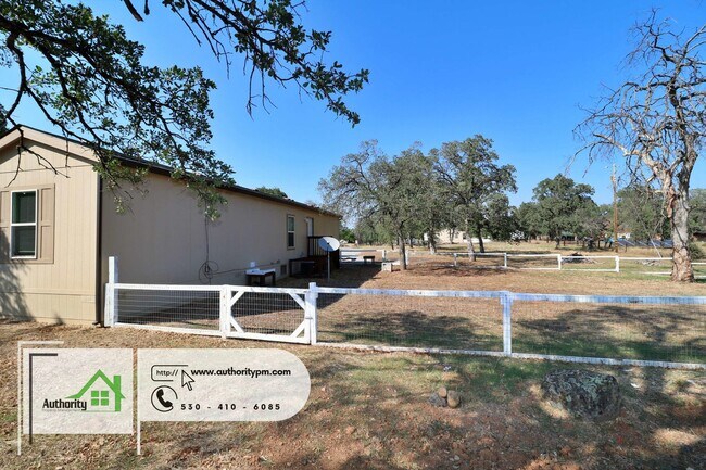 Building Photo - 21311 Old 44 Dr