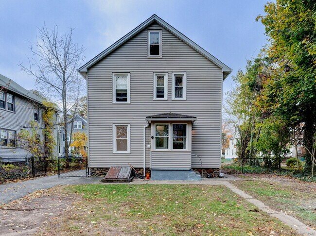 Building Photo - 44 Wallace Row