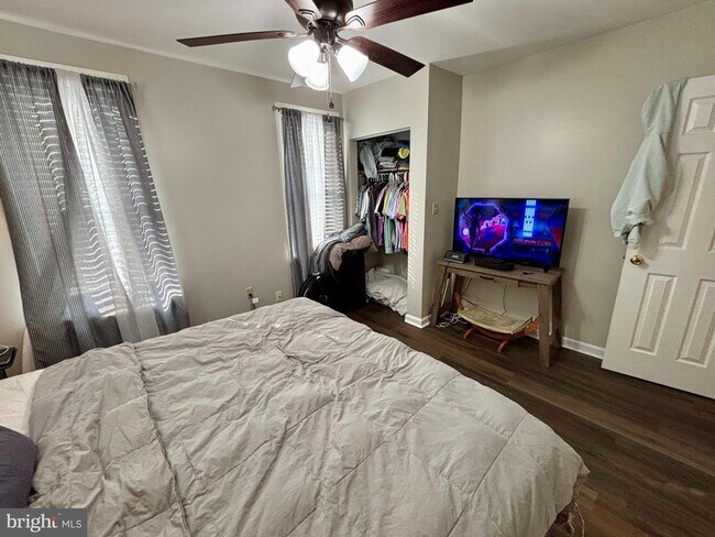 Building Photo - 3 Grape St