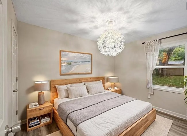 Building Photo - Charming Prairie Village Ranch for Rent - With an ongoing Winter Special!