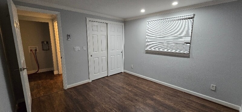 Building Photo - 1190 Westwood Dr