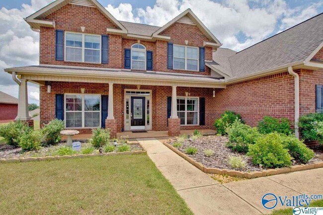 Building Photo - 705 Tide Creek Dr SW