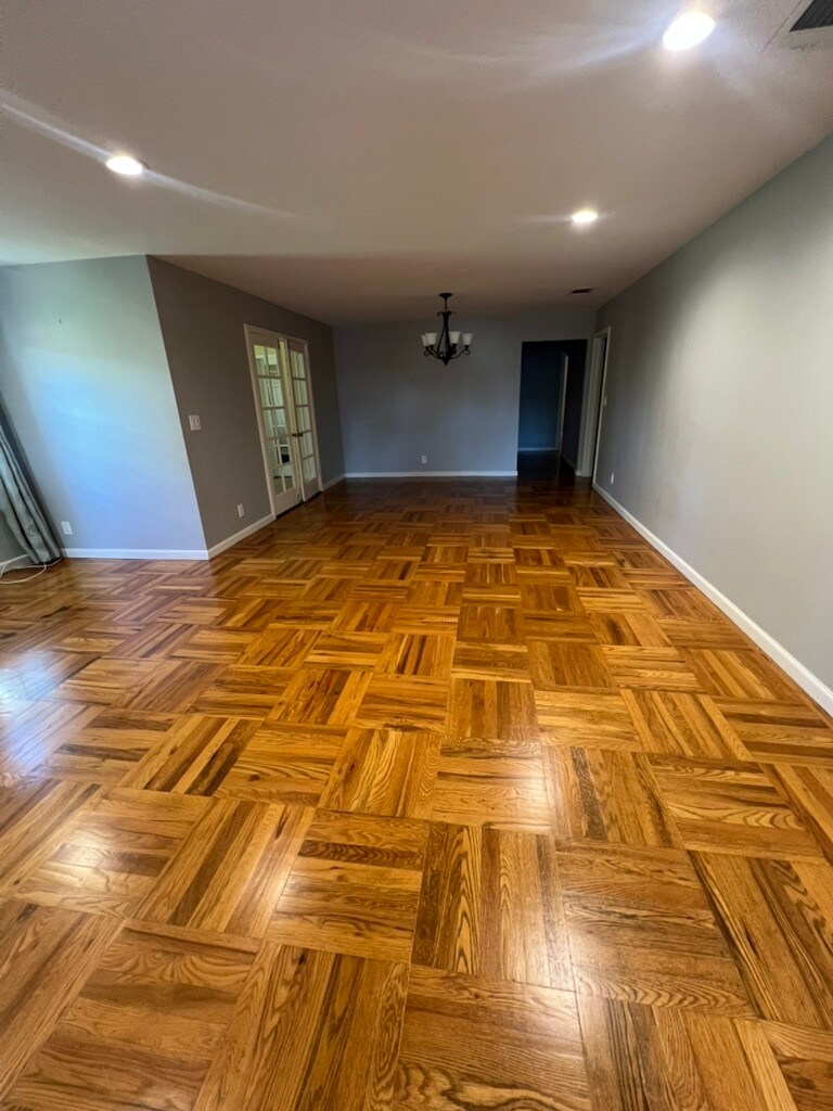 Building Photo - 2733 Bryant St