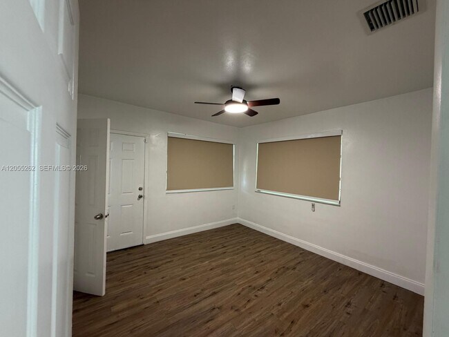Building Photo - 890 NW 55th St