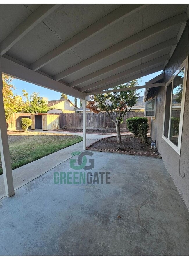 Building Photo - Beautiful 3 BEDROOM 2 BATH HOME IN MODESTO...