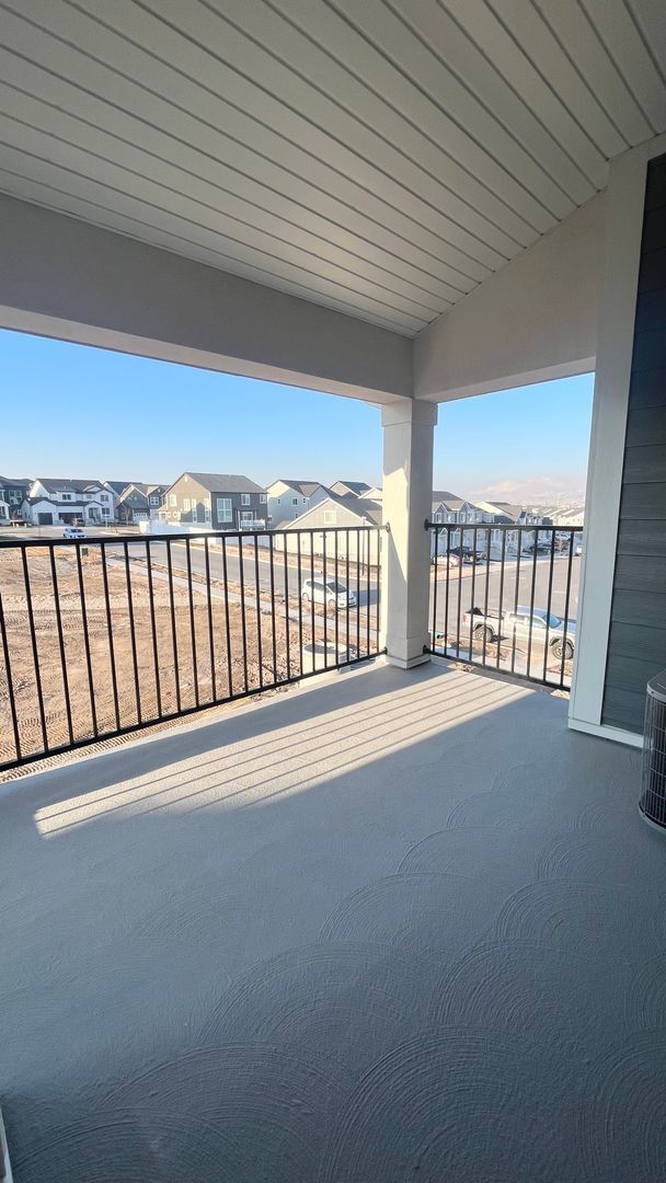 Building Photo - 3 Bedroom/2 Bathroom Condo in Lehi