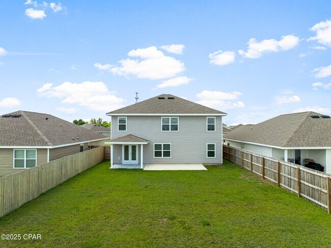 Building Photo - 123 Tiller Dr