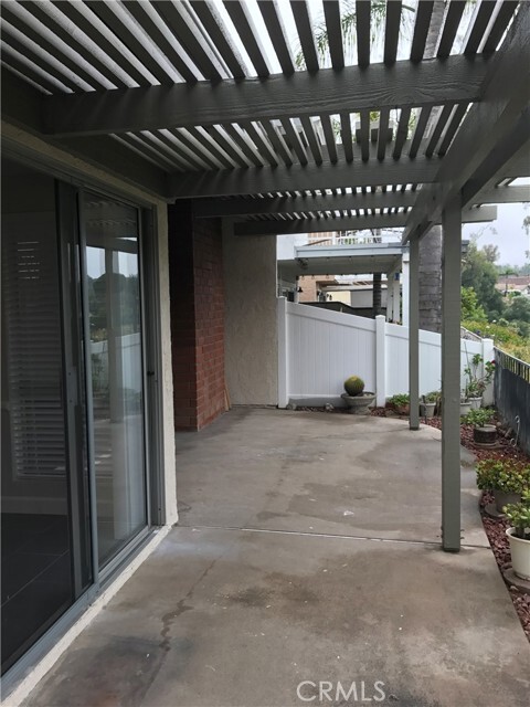 Building Photo - 951 S Park Rim Cir