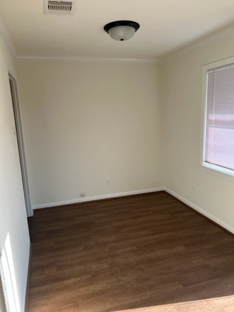 Building Photo - 19 28th St N