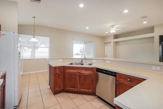 Building Photo - 11317 Laurel Brook Ct