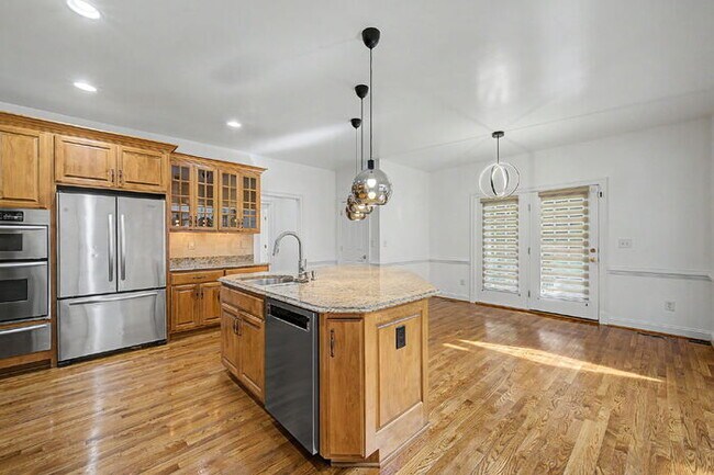 Building Photo - Luxury 5 Bedroom Home with Private Pool in Glen Allen – $4,500/mo
