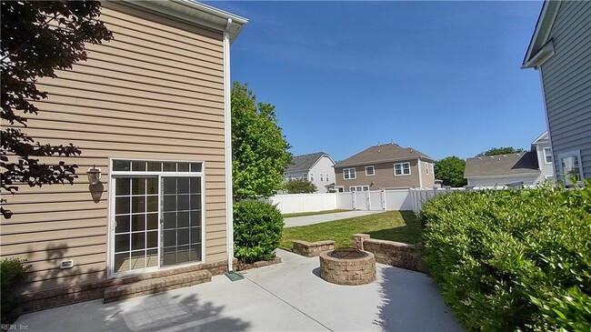 Building Photo - 1507 Elderberry Rd