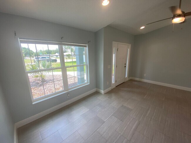 Building Photo - Beautiful, Newer Constructed, Unfurnished, Family Friendly, ANNUAL LEASE In Summerfield
