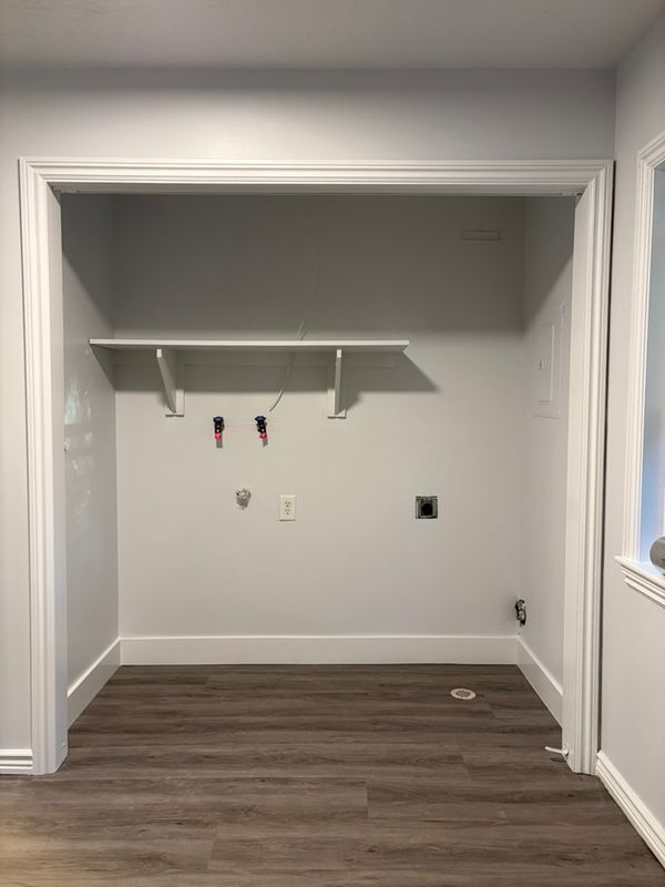 Building Photo - 174 S 600 E
