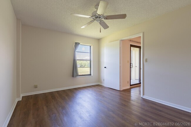 Building Photo - 9449 Boca Cove Cir