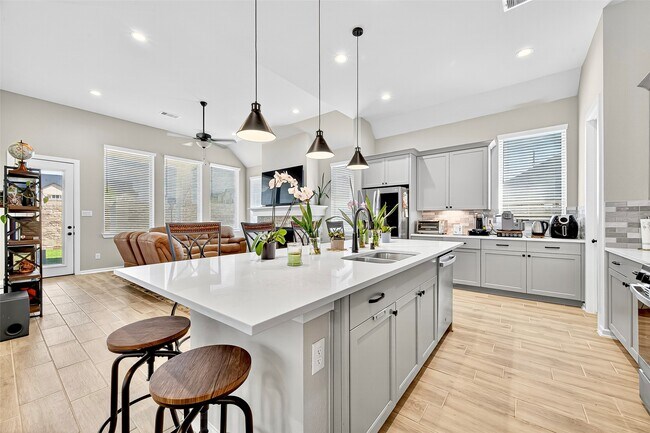 Building Photo - 6034 Painted Plains Ln