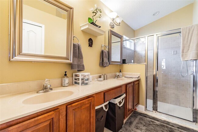 Building Photo - 16709 Fairbolt Way