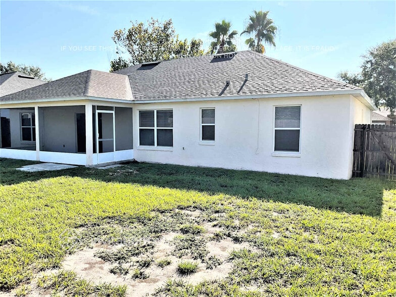 Building Photo - 370 Pine Springs Dr