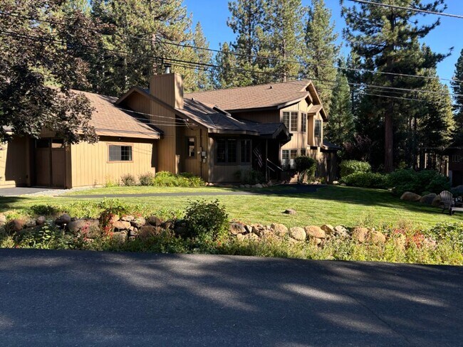 Building Photo - 973 Sand Iron Dr
