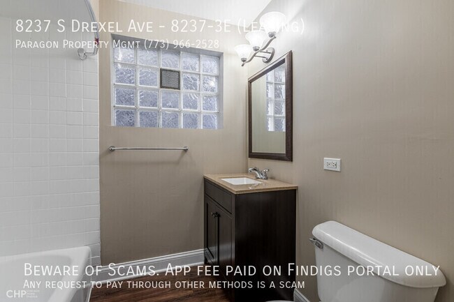 Building Photo - 8237 S Drexel Ave